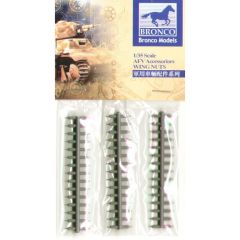 Bronco Models 1/35 Half round nuts x 90 # 3505