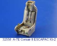 Eduard 1/32 Vought A-7E Corsair II Escapac # 32558