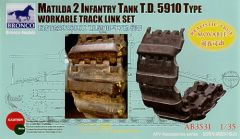 Bronco Models 1/35 Matilda 2 T-142 Workable Tracks # 3531 - Plastic Model Kit