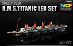 Academy 1/700 R.M.S. Titanic & LED Set # 14220 - Plastic Model Kit