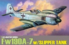 Dragon 1/48 Focke-Wulf Fw-190A-7 with slipper tank # 5545