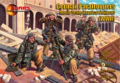 Mars 1/32 German Paratrooper Mortar Team in tropical uniform (WWII) # 32037