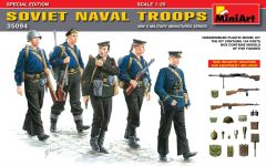 MiniArt 1/35 Soviet Naval Troops # 35094 - Plastic Model Figures