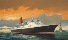 Revell 1/1200 Queen Elizabeth II (QE2) # 05806 
