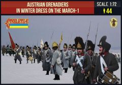 Strelets 1/72 Austrian Grenadiers in Winter Dress on the March 1 Napoleonic # 20972