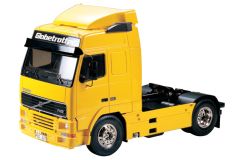Tamiya 1/14 RC Volvo FH12 Globetrotter 420 # 56312 - Radio Controlled
