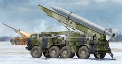Trumpeter 1/35 Russian 9P113 TEL w/9M21 Rocket of 9K52 Luna-M Short-range Artillery Rocket System (FROG-7) # 01025