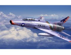 Trumpeter 1/72 NA F-100C Super Sabre # 01648 - Plastic Model Kit