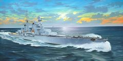 Trumpeter 1/350 Italian Navy Heavy Cruiser Pola # 05381