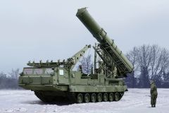 Trumpeter 1/35 Russian S-300V 9A85 SAM # 09521