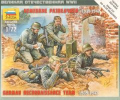 Zvezda 1/72 German (WWII) Reconnaissance Team # 6153 - Plastic Model Figures