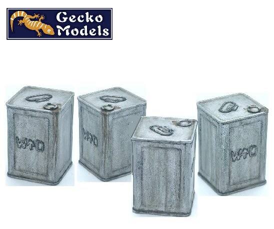 Gecko Models 1/16 Early Type British 4 Gallon Petrol Tins Set # 0040