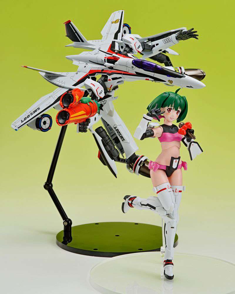 Aoshima VFG Macross F VF-25F Messiah Rankalee MK # 79914