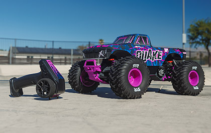 Arrma 1/10 QUAKE 223S DSC 2WD RTR SPEKTRUM 2.4GHz SLT2 TRANSMITTER