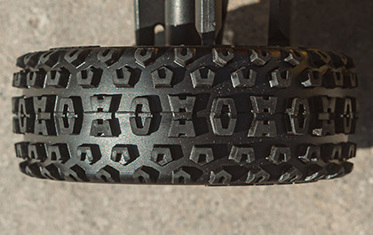 Arrma Typhon Mega 665 4X4 Brushed Buggy dBOOTS 2-HO VENTED TYRES