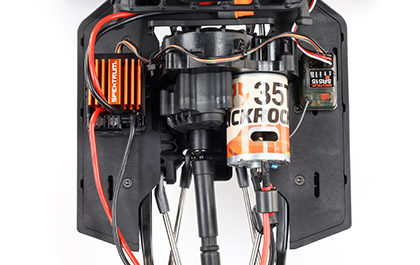 Axial 1/10 SCX10 III Coyote 4X4 RTR Brushed Rock Crawler Installed Power System