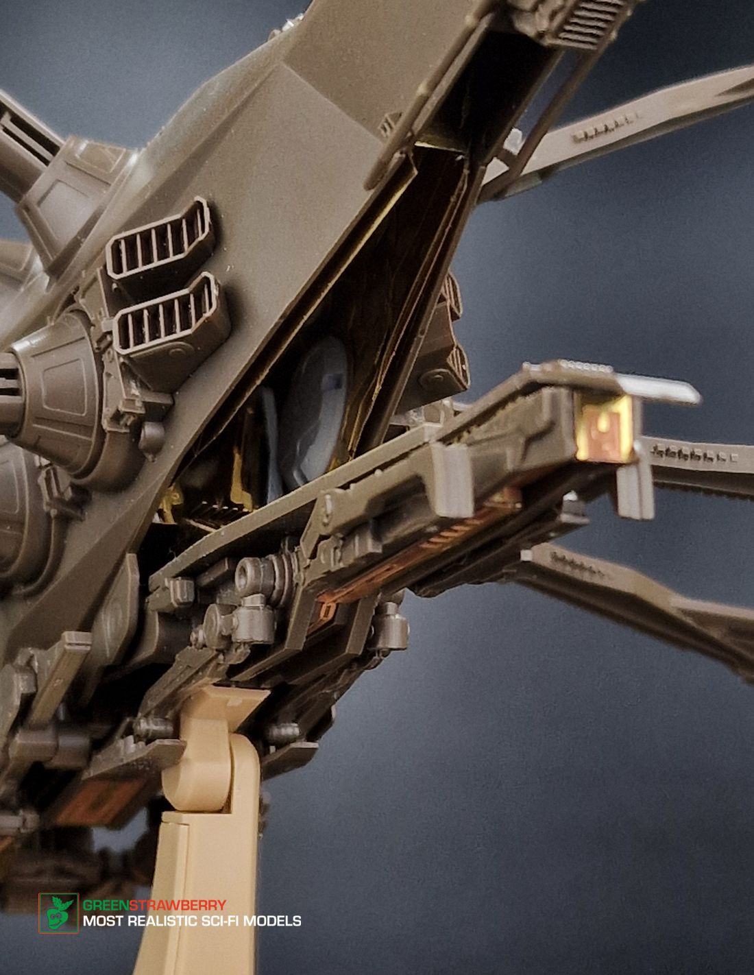 Green Strawberry 1/72 DUNE - Atreides Ornithopter FruitPACK # FP35