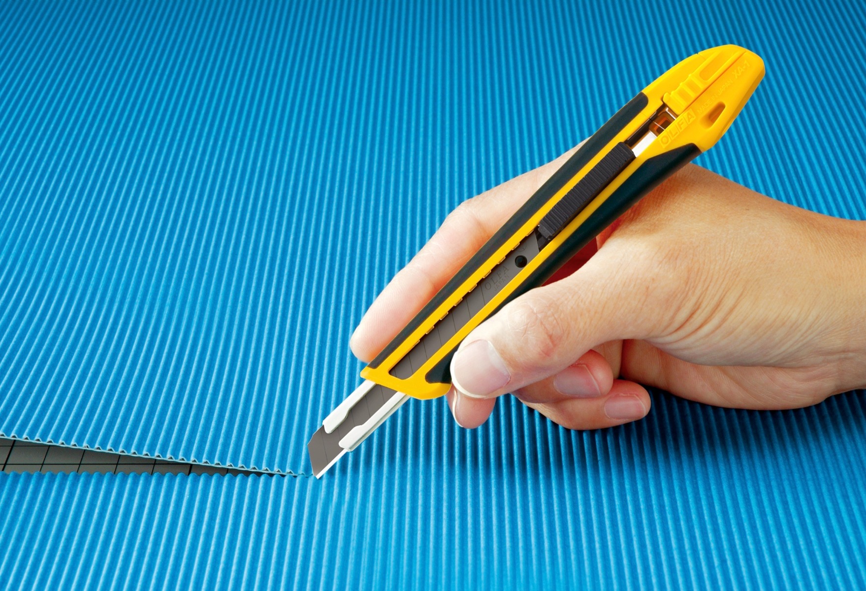 OLFA Excel Black Ultra-Sharp Snap Blade 9mm Pack of 10 # ABB10B