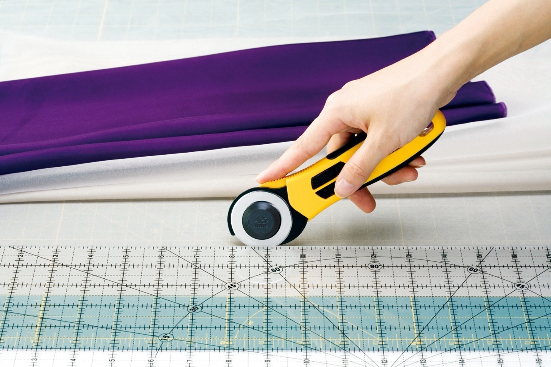 OLFA Quick-Change Enhance Safety Rotary Cutter # RTY2NS