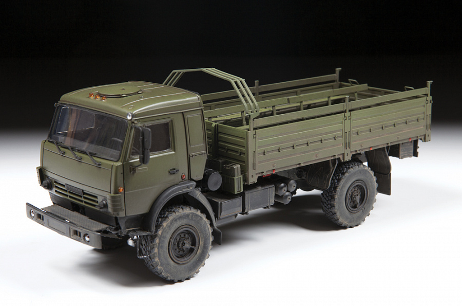 Zvezda 1/35 Russian K-4326 2 Axle Military Truck # 3692
