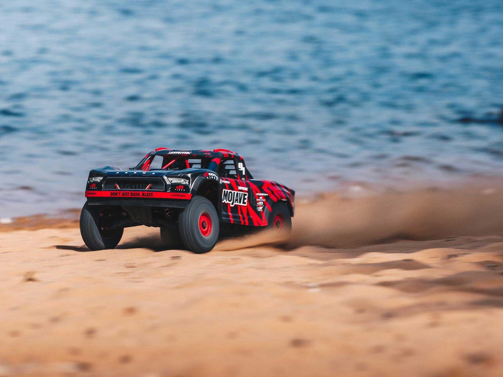 Arrma 1/7 Mojave 6S BLX Desert Truck Blk/Red # ARA7604V2T2