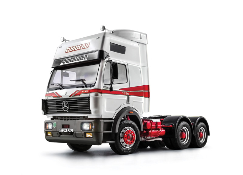 Italeri 1/24 Mercedes-Benz SK Eurocab 6x4 # 3924