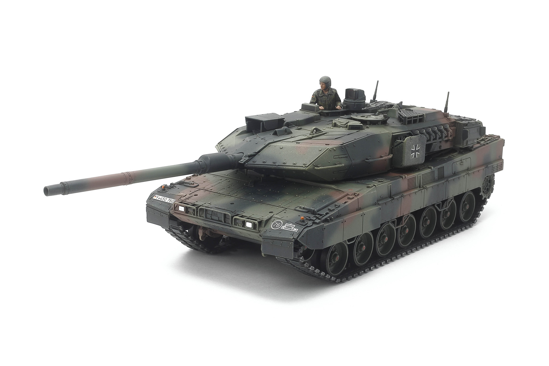Tamiya 1/48 German Main Battle Tank Leopard 2 A7V # 32607
