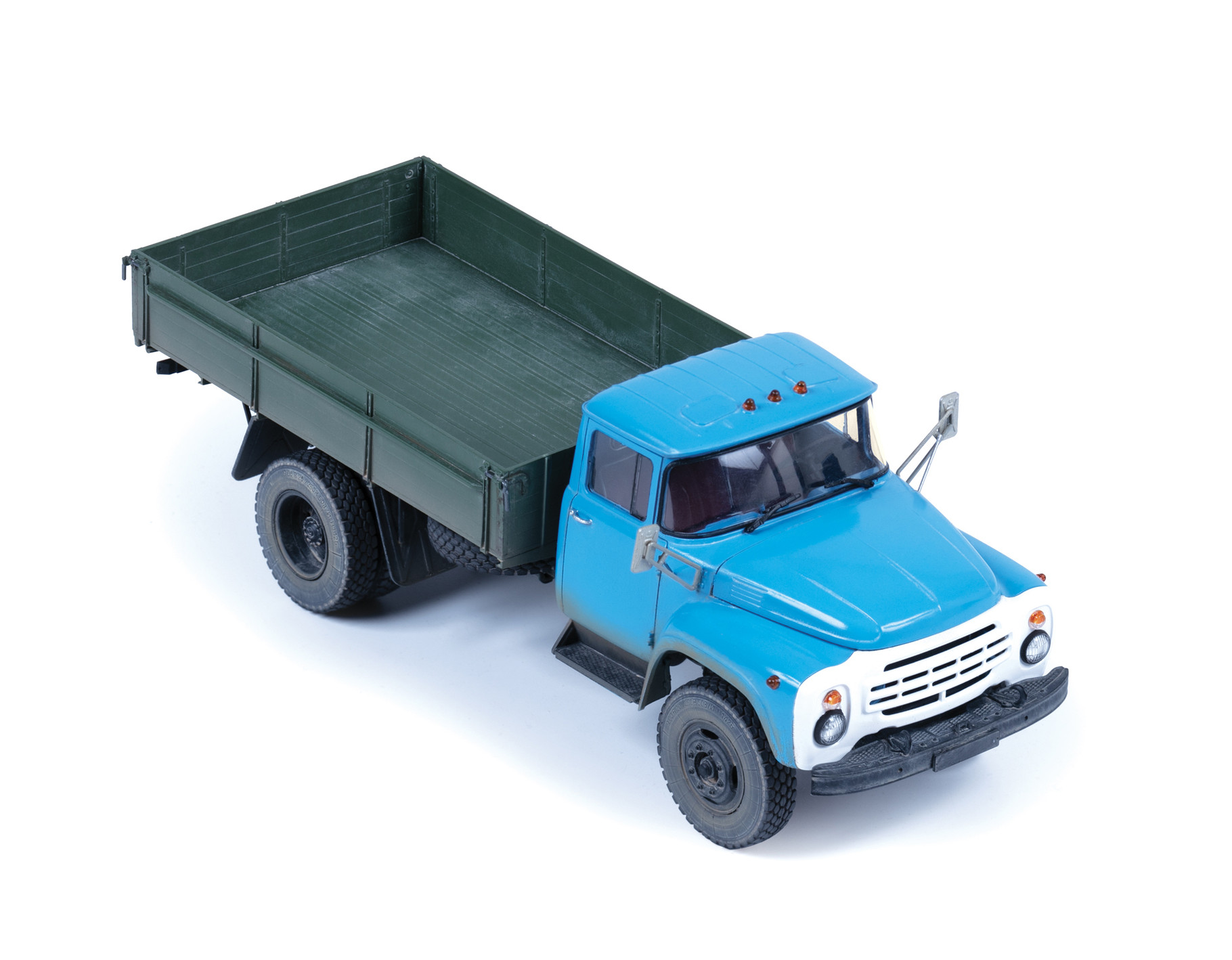 Zvezda 1/35 ZIL-130 Soviet Truck # 3712