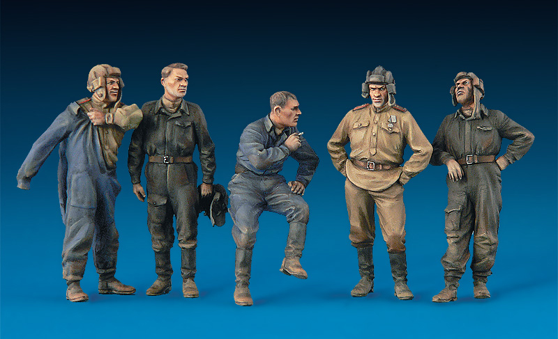 Miniart 1/35 T-80 Soviet Light Tank with Crew # 35243