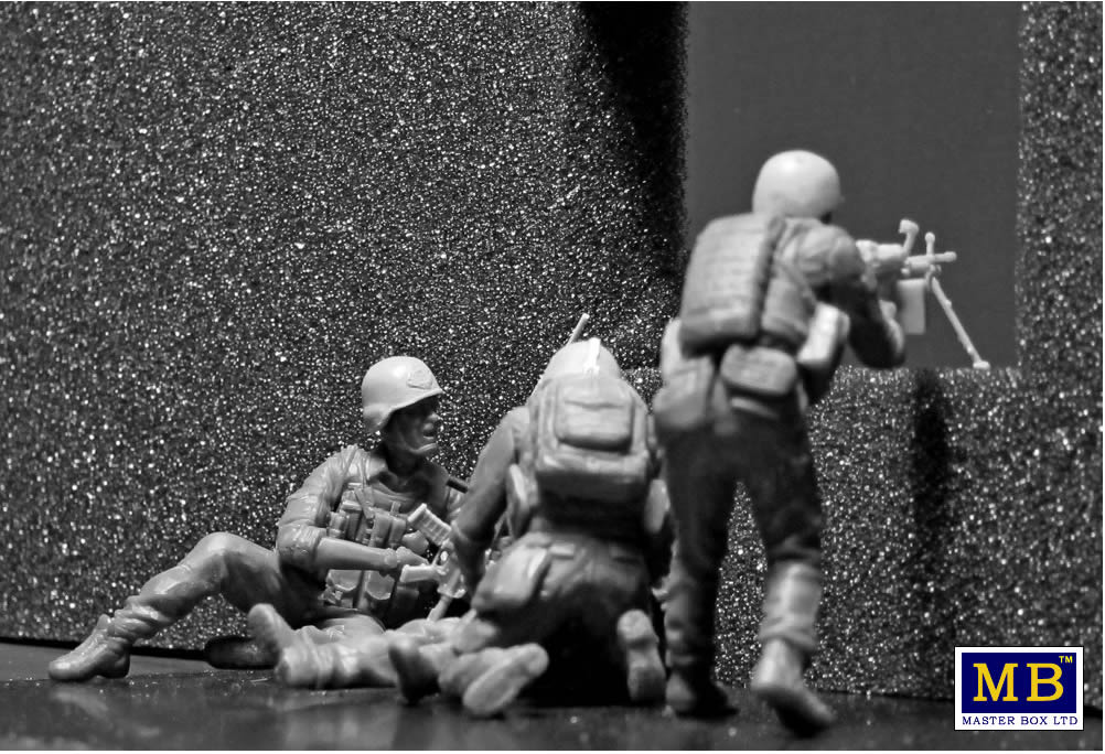 Masterbox 1/35 - Under Fire Modern US Infantry # 35193