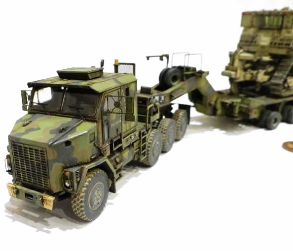 Takom 1/72 M1070 & M1000 with D9R # 05002