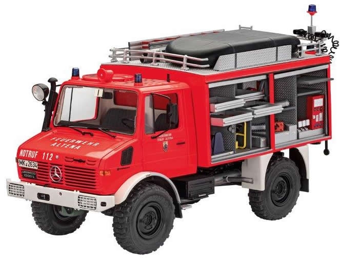 Revell 1/24 Unimog U 1300L RW1 # 07531
